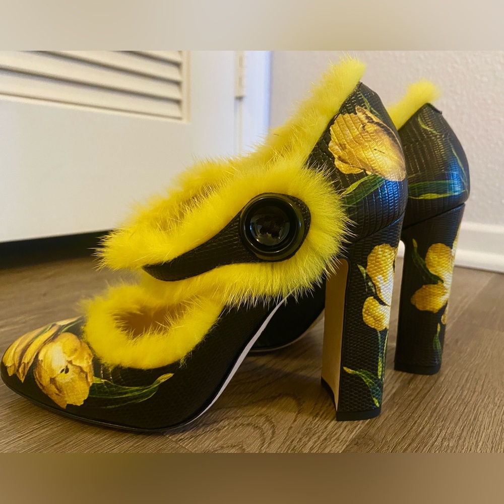 Dolce Gabbana unique shoes